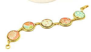 Gold link fiest bracelet warm colors