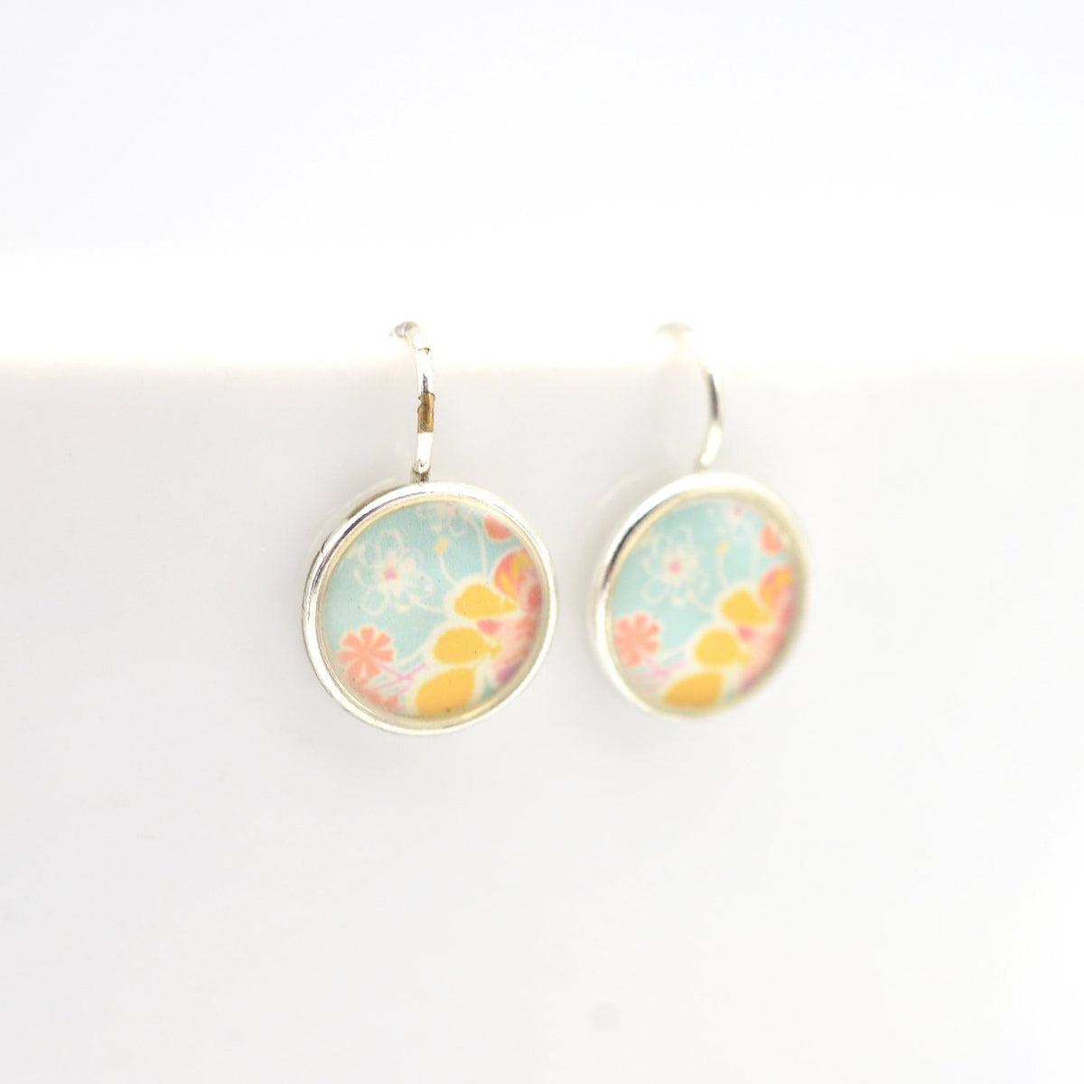 Sweet Floral Earrings
