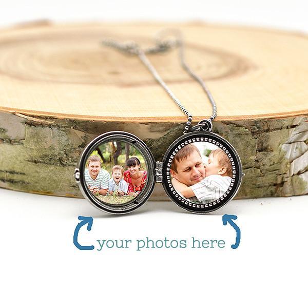 your photos inside sugar sidewalk's lockets
