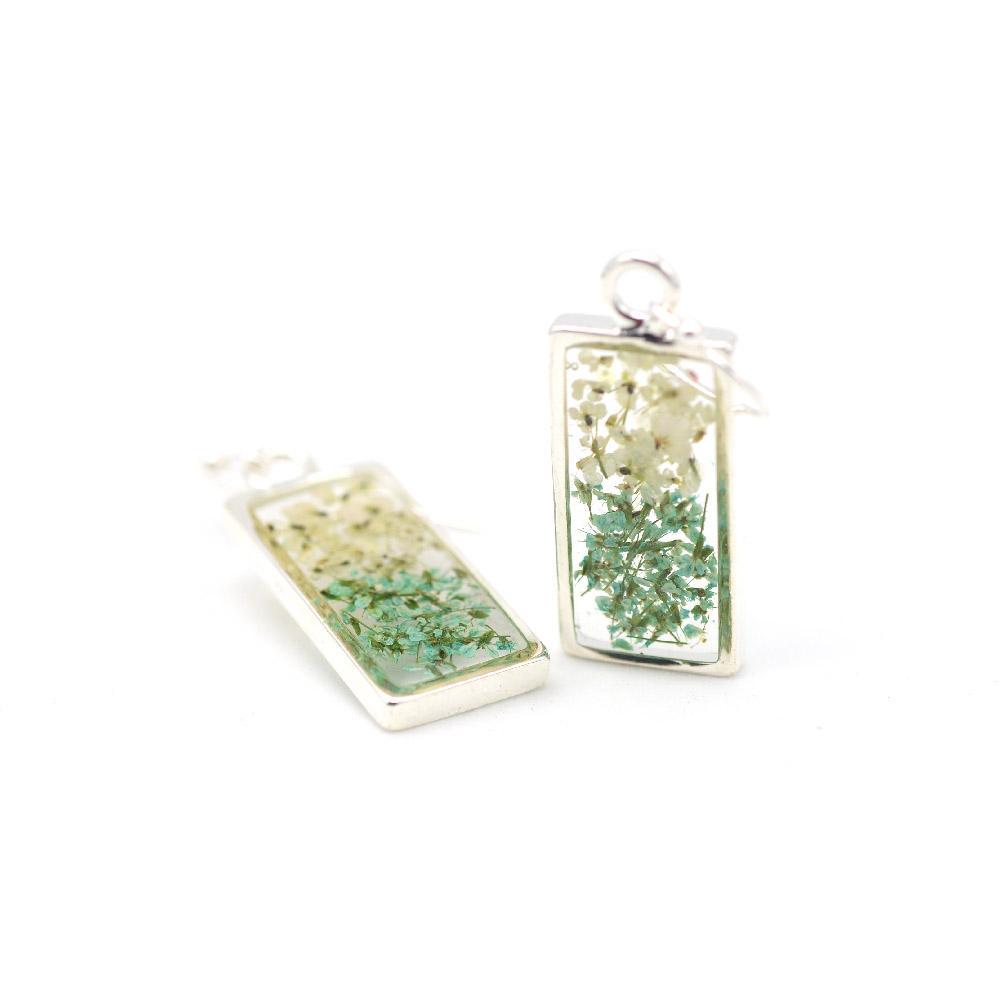 silver flower earrings in 2 colors