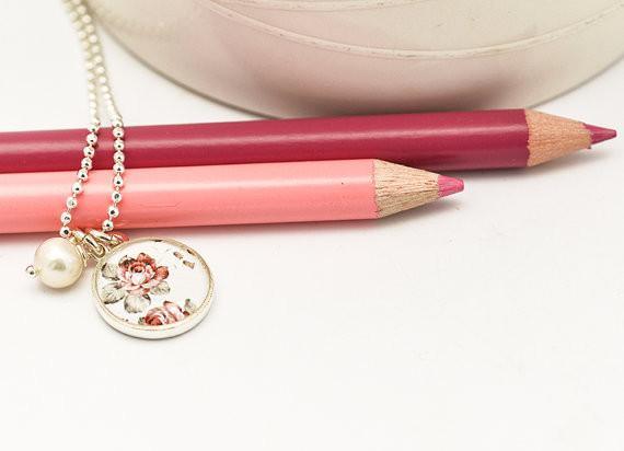 Small Rosey Rose Necklace